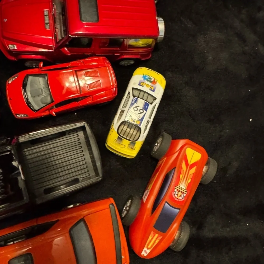 Race & Sports Car Lot!! Hot item! 10 race and sports cars for every kid.